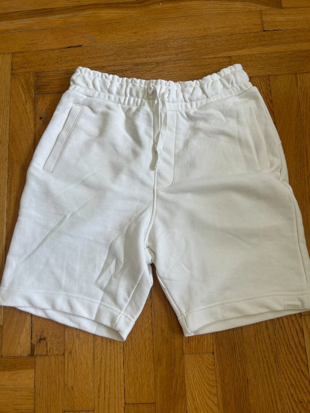 Bershka White Shorts Size Large NWT